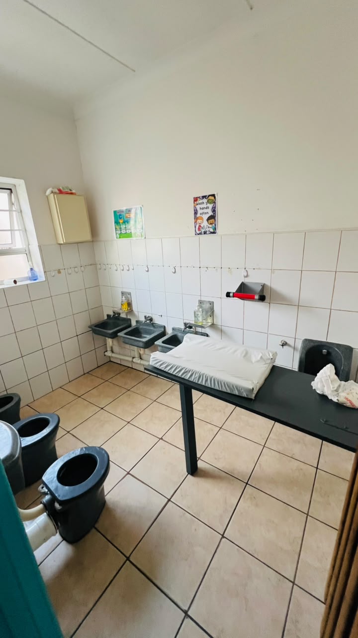 5 Bedroom Property for Sale in Greenfields Eastern Cape